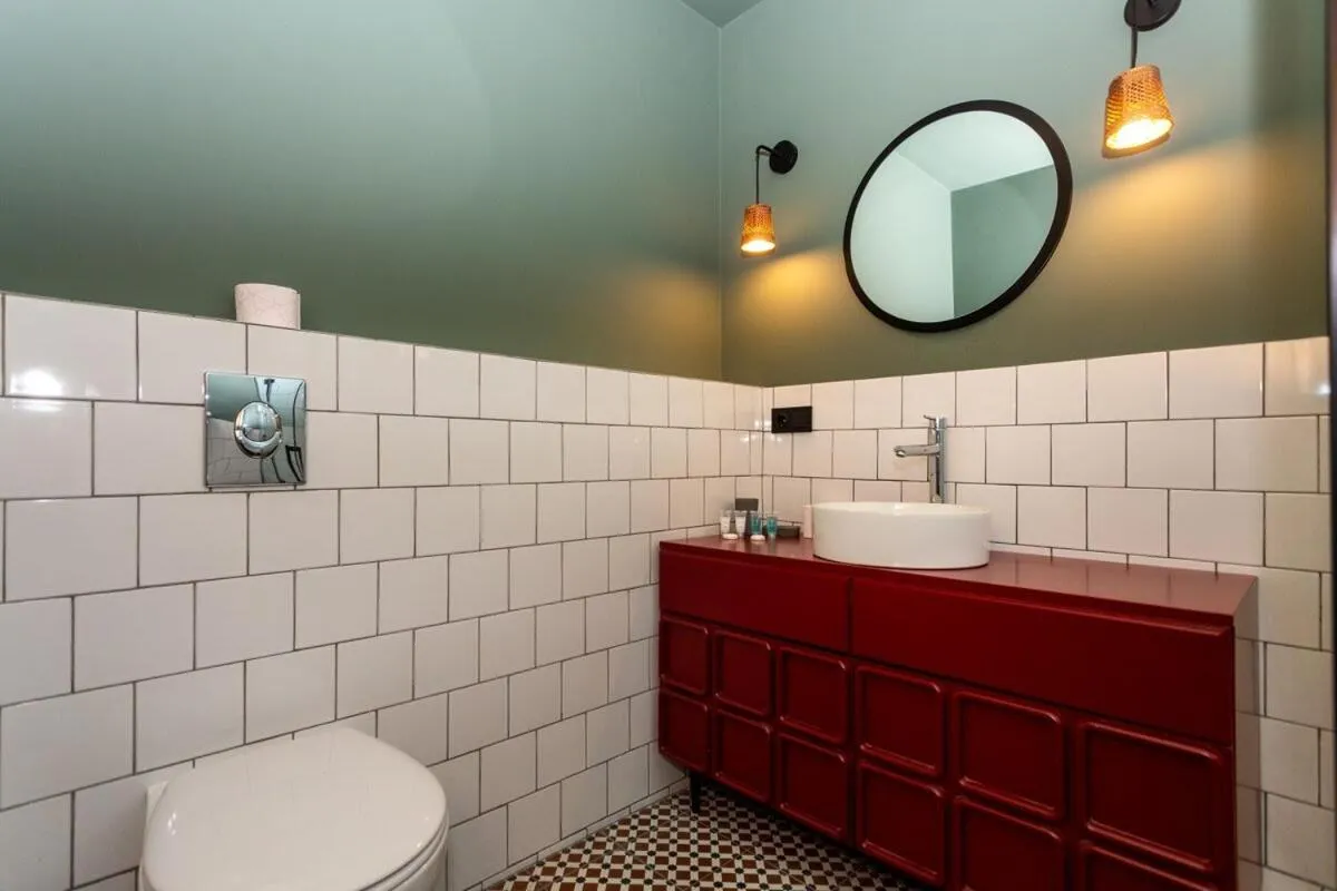 Image 2 of Super Cozy 1BR Apartment For 3 Near Fabrica
