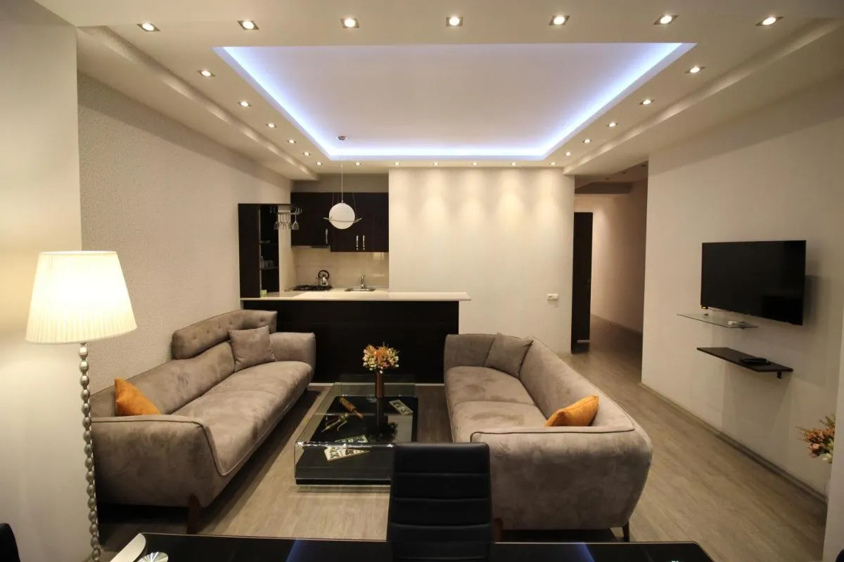 Image 3 of Super Luxury Apartments
