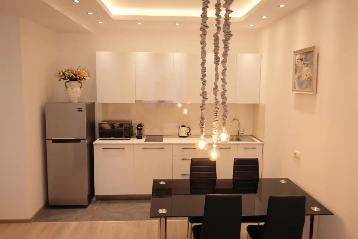 Image 2 of Super Luxury Apartments