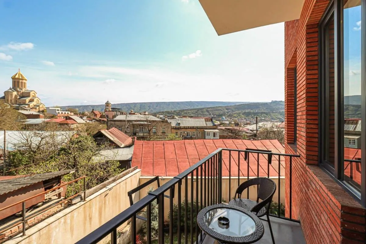 Image 5 of Super Stylish Apartment W Stunning views