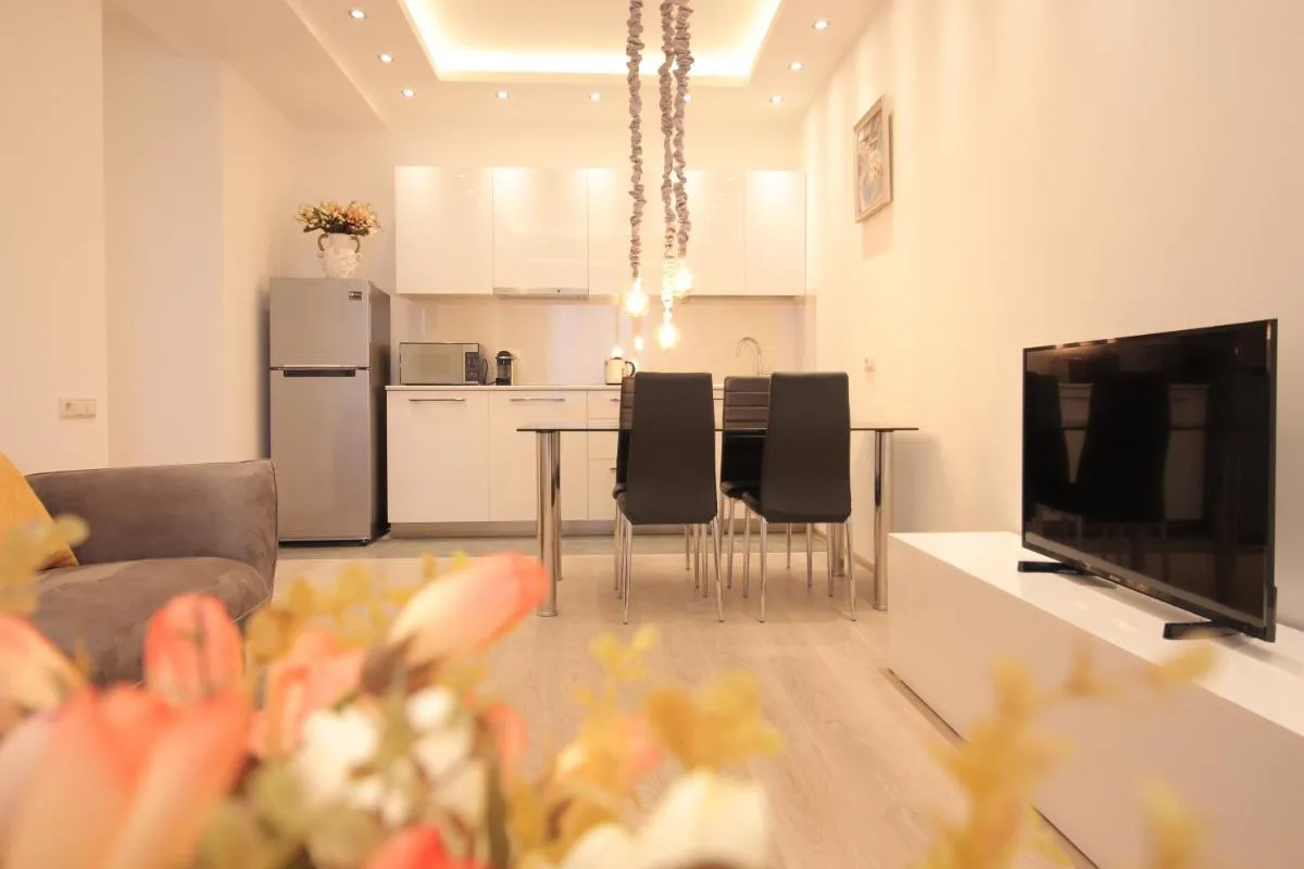 Image 2 of Superior Apartments