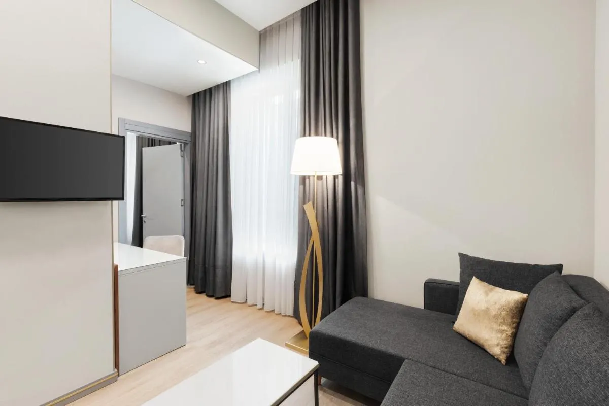 Image 4 of Tbilisi Chambers, Trademark Collection by Wyndham