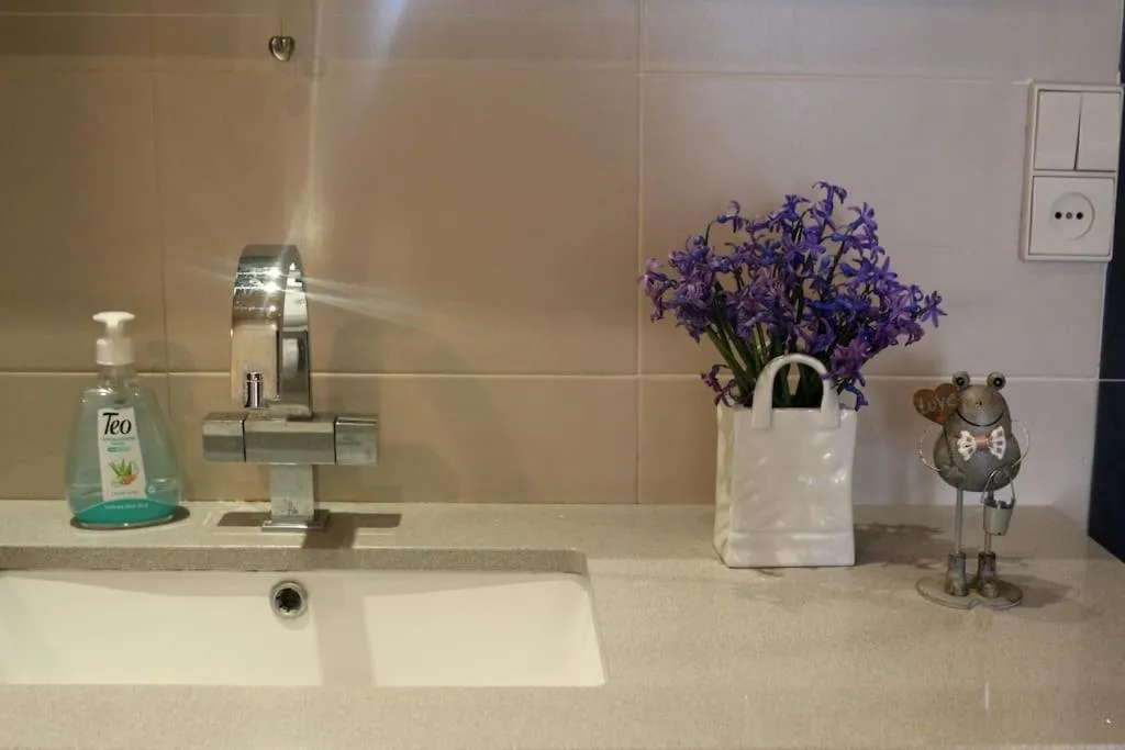 Image 4 of Tsiklauri Luxurious Apartment in the City Centre