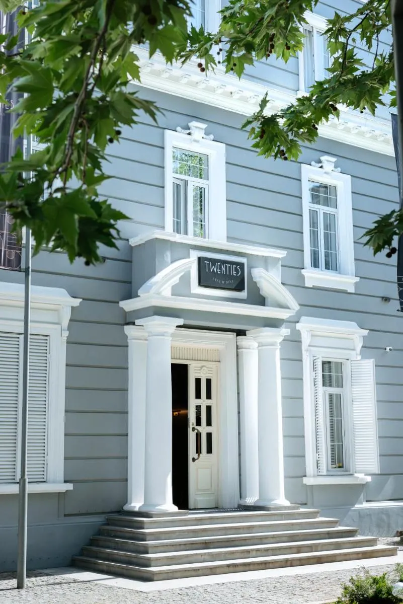 Image 3 of Twenties Hotel