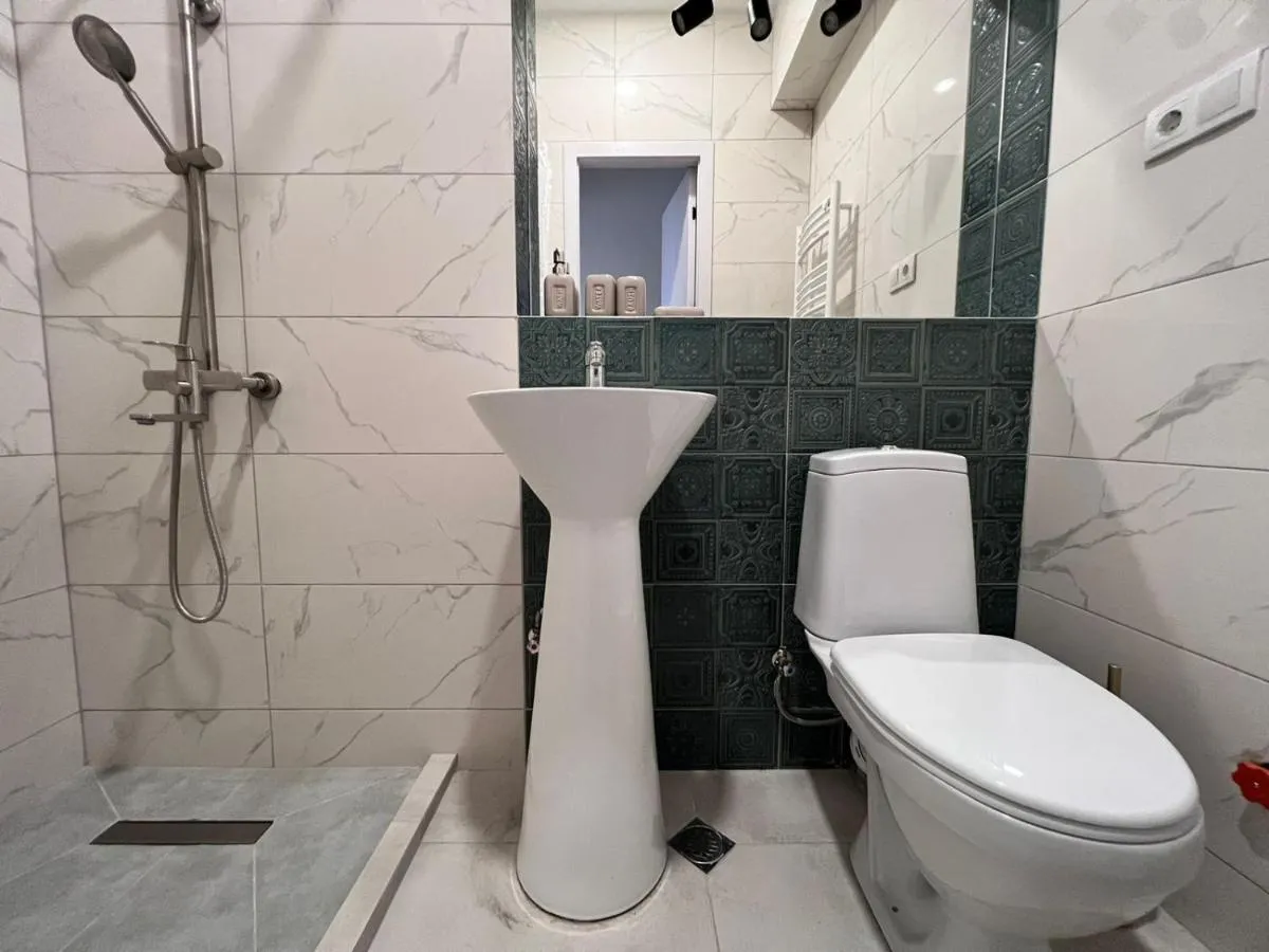 Image 2 of Two bedrooms apartment in Vake