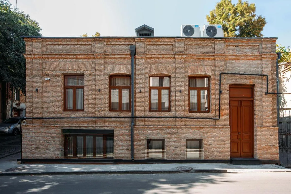 Image 5 of Urban Apartments 23