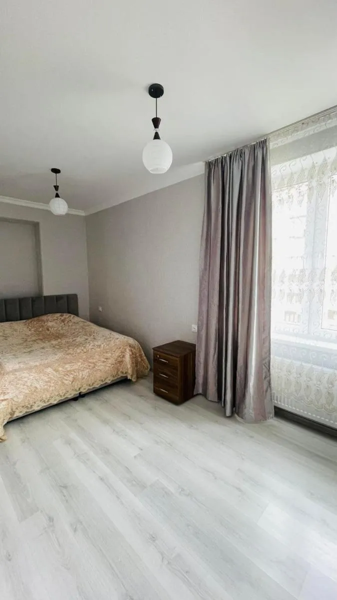 Image 2 of VARKETILl SUXISHVILI STREET APARTMENT