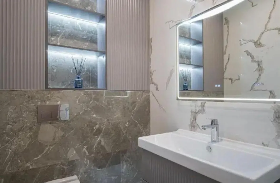 Image 5 of VIP apart 569