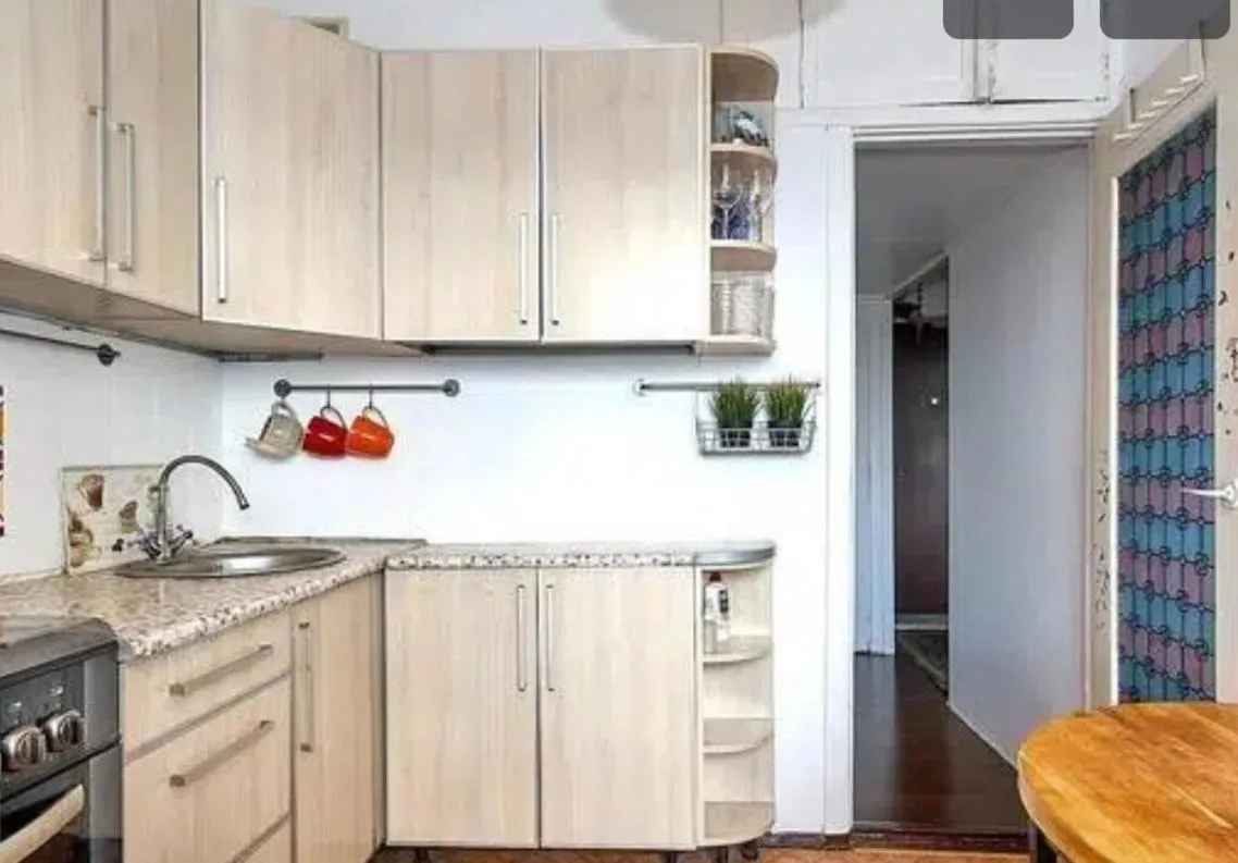 Image 4 of VIP apart 573