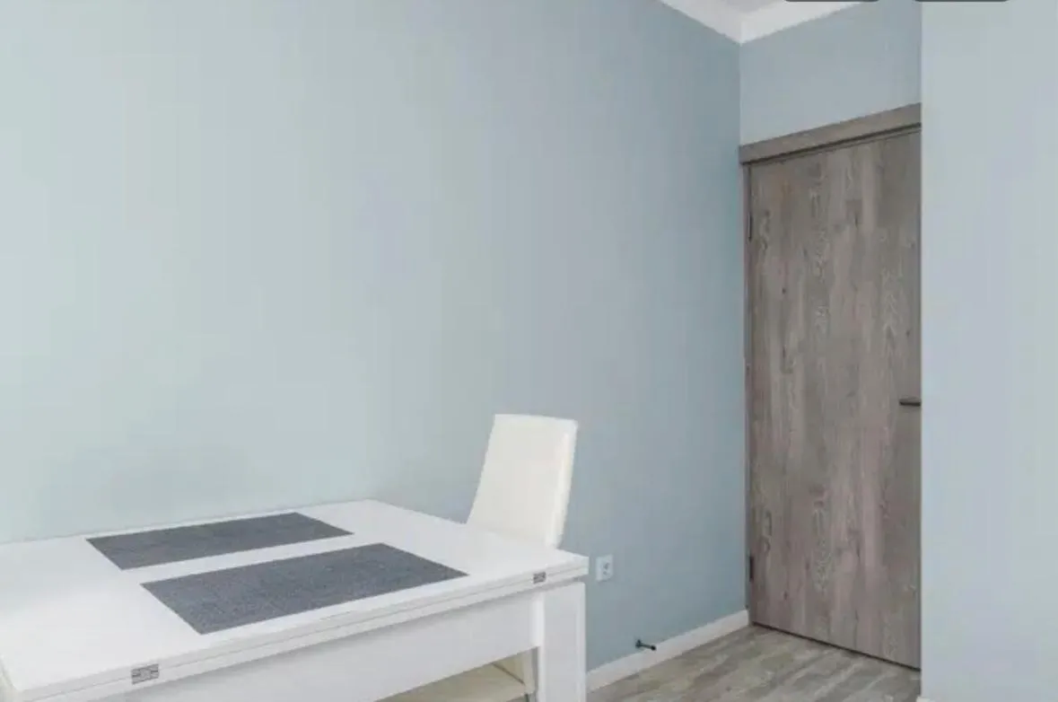 Image 1 of VIP apart 602