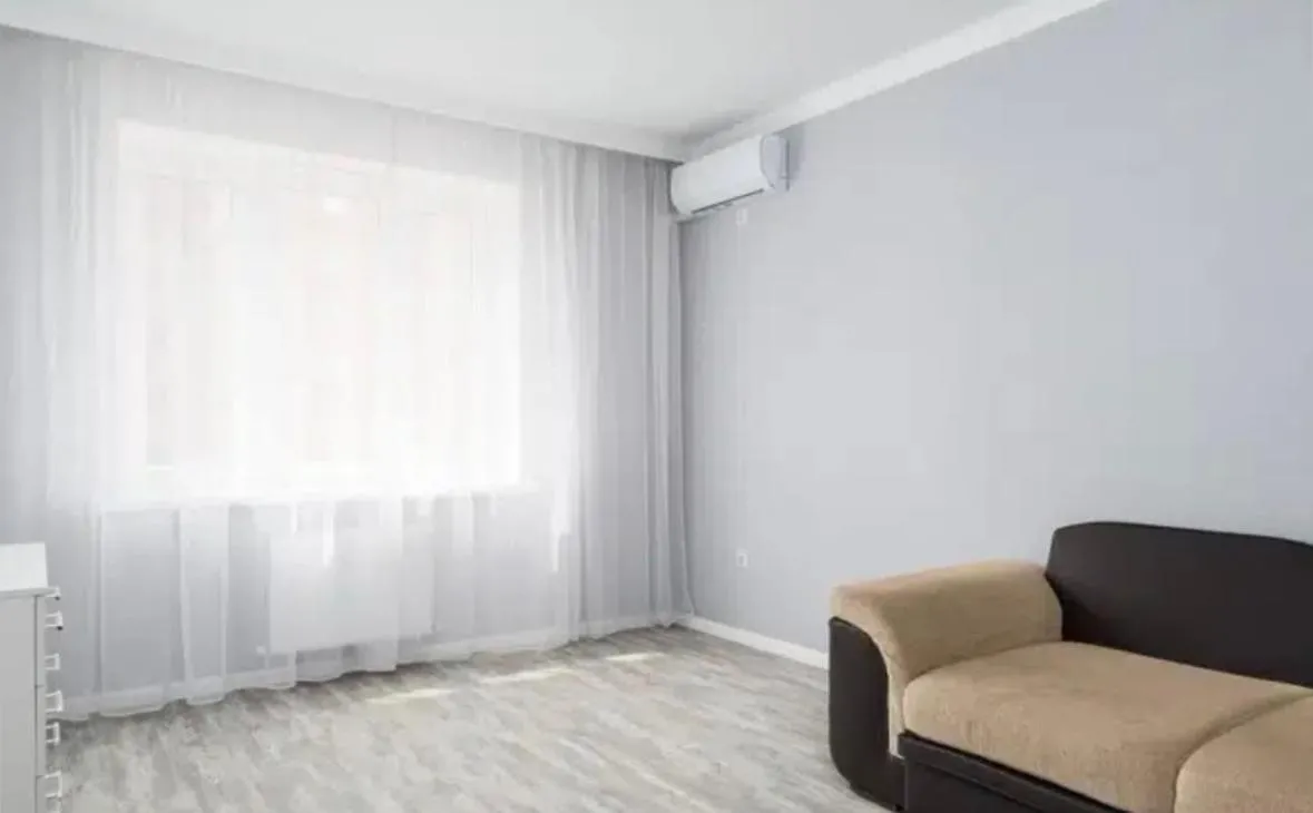 Image 2 of VIP apart 603