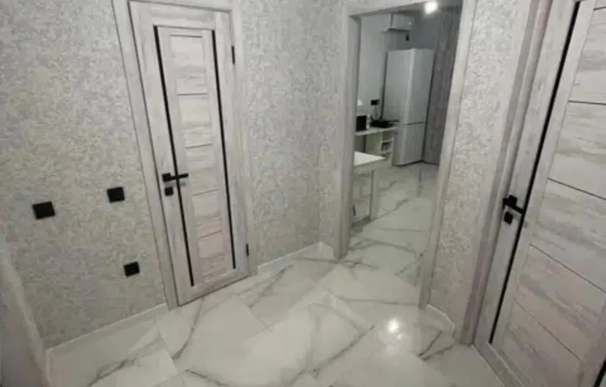 Image 6 of VIP apart 612