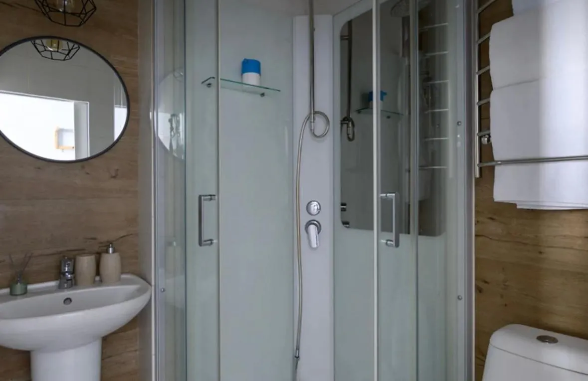 Image of VIP apart 650