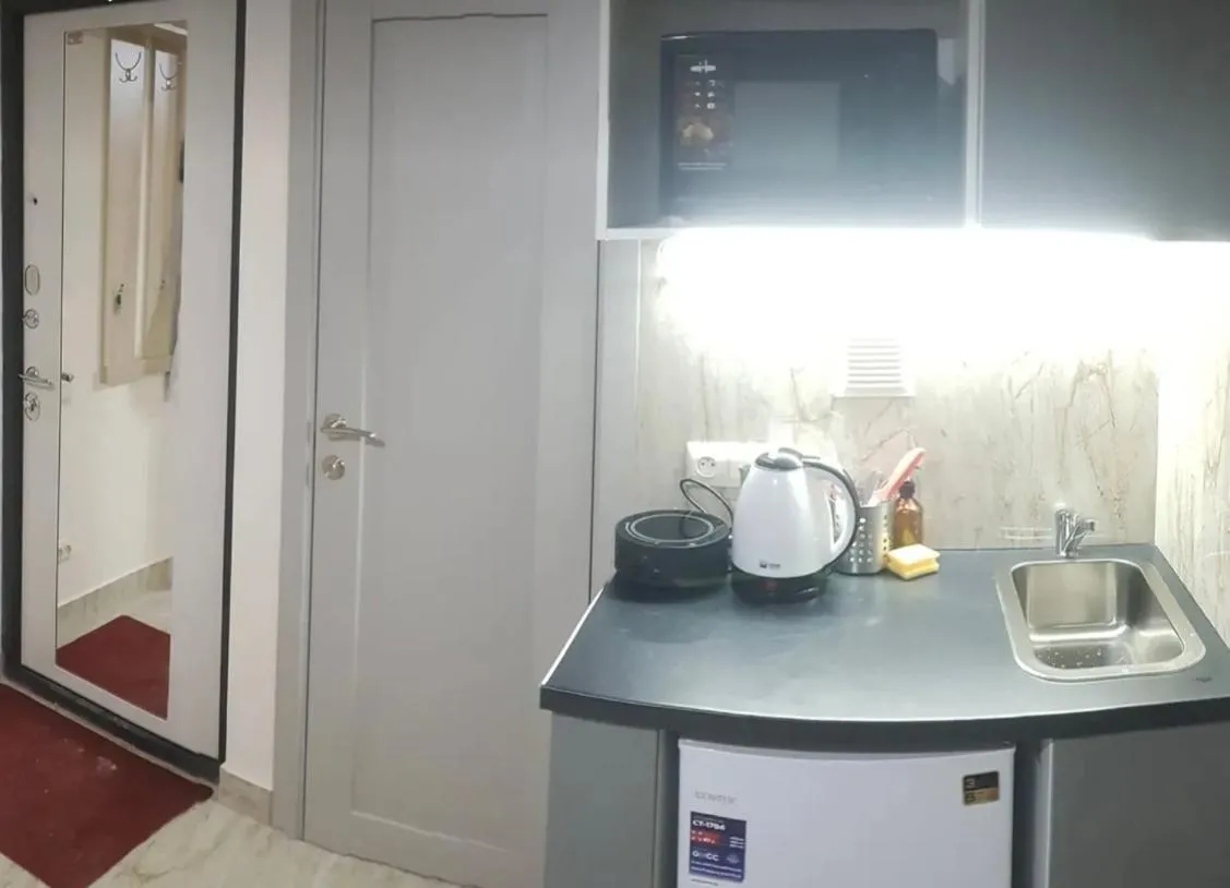 Image 1 of VIP apart 652