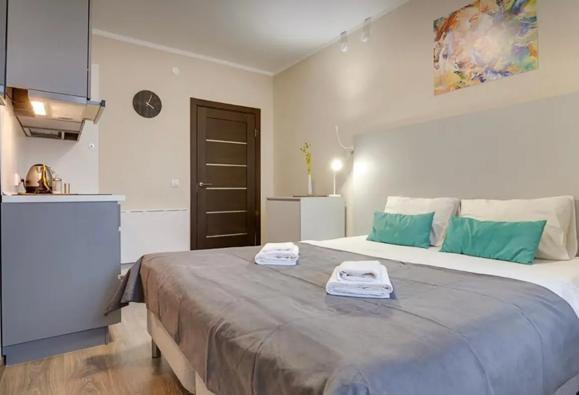 Image 1 of VIP apart 664