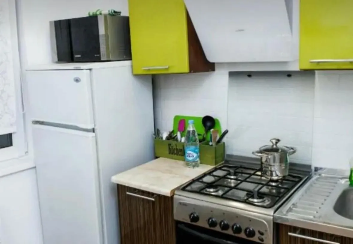 Image 4 of VIP apart 746