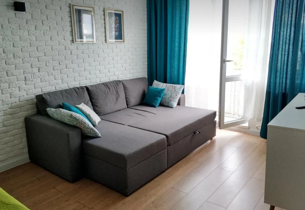 Image 5 of VIP apart 746