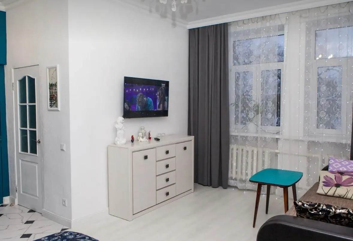 Image 4 of VIP apart 751