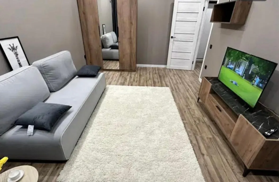 Image 5 of VIP apart 788