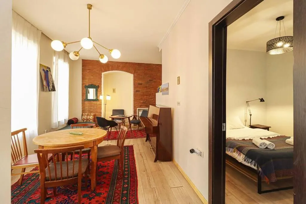 Image 1 of Vintage 2BR Apartment – Managed By Wehost
