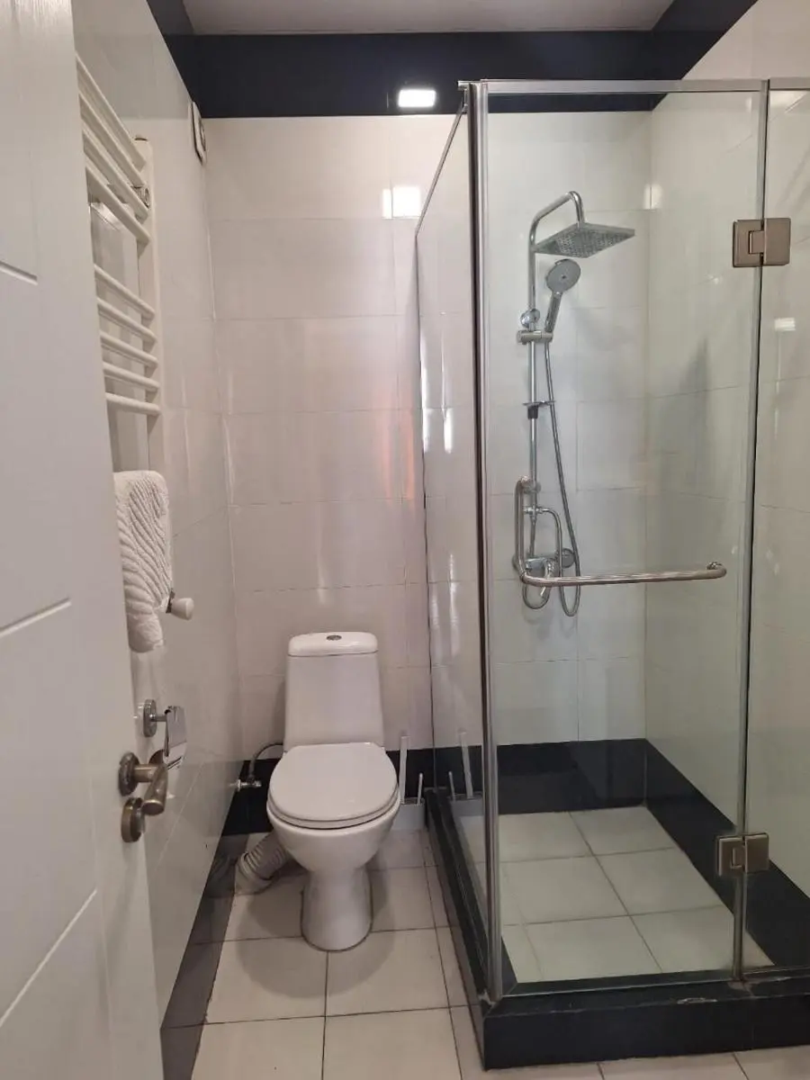 Image 6 of 2-Bedroom Apartment