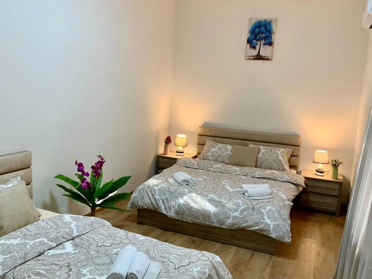 Image 6 of 3-room apartment in Old Tbilisi