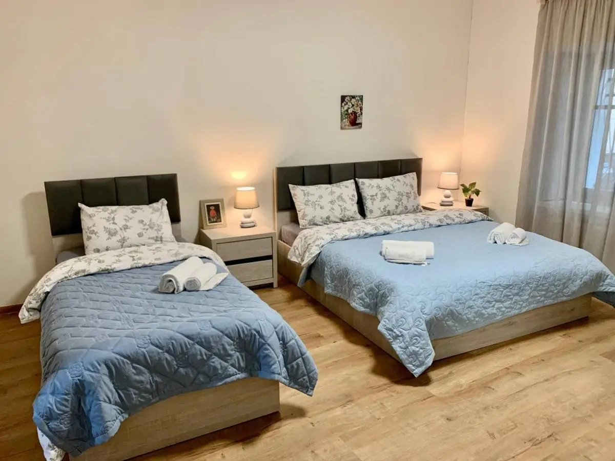 Image 1 of 3-room apartment in Old Tbilisi