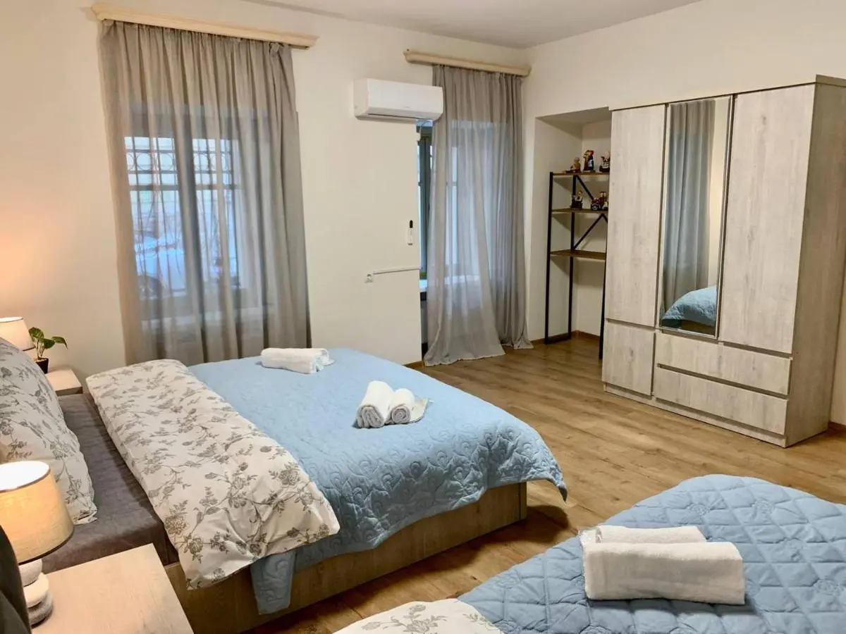 Image 4 of 3-room apartment in Old Tbilisi
