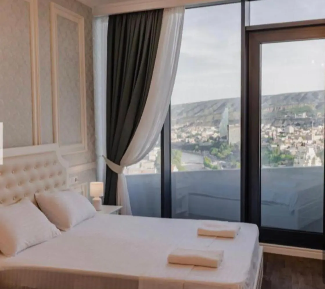 Image 1 of 5 star king david hotel apartment tbilisi