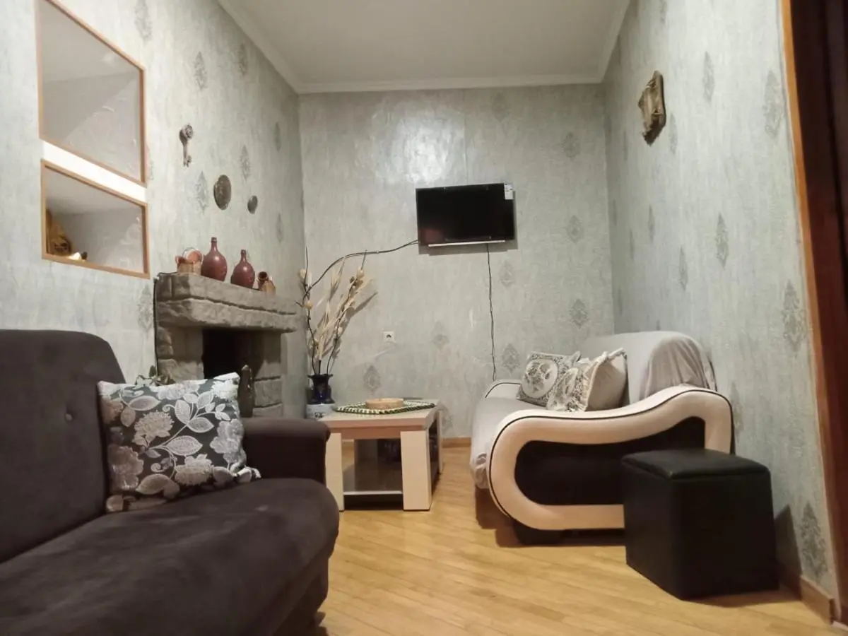 Image 2 of Apartament old city