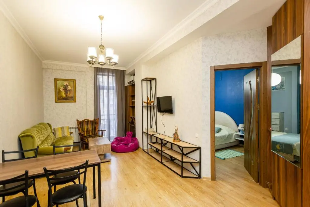 Image of Apartment 16