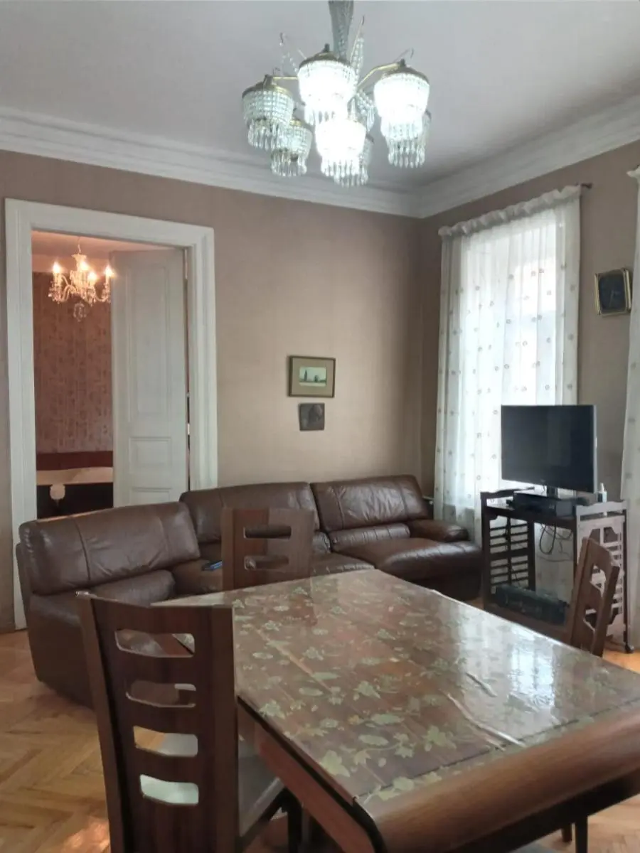 Image 4 of Apartment Down Town Group