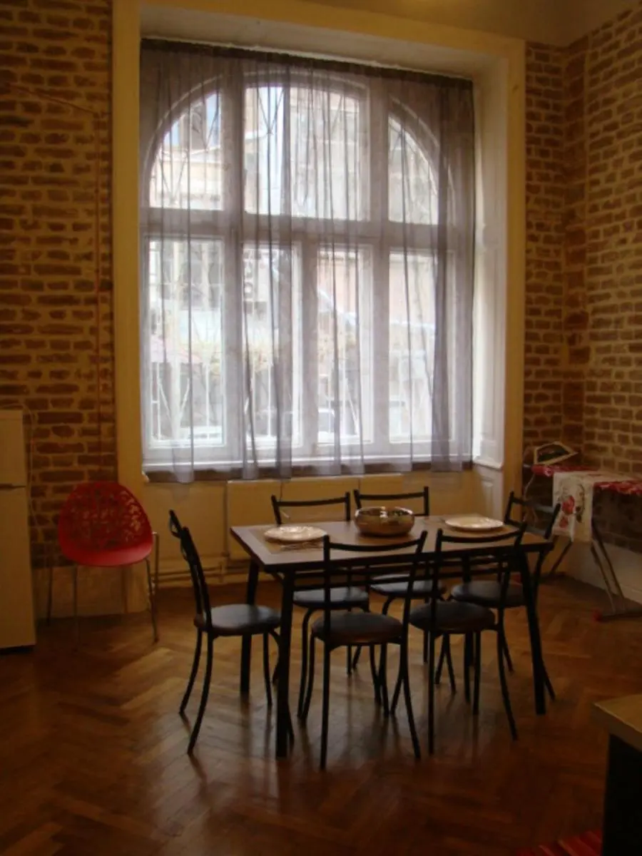Image 3 of Apartment On Tabidze 3/5