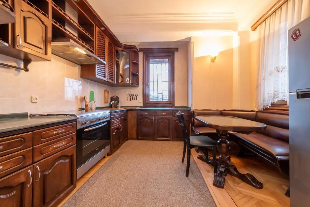 Image 2 of Apartment Tiflis