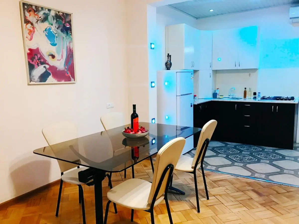 Image 3 of Apartment on Botanikuri