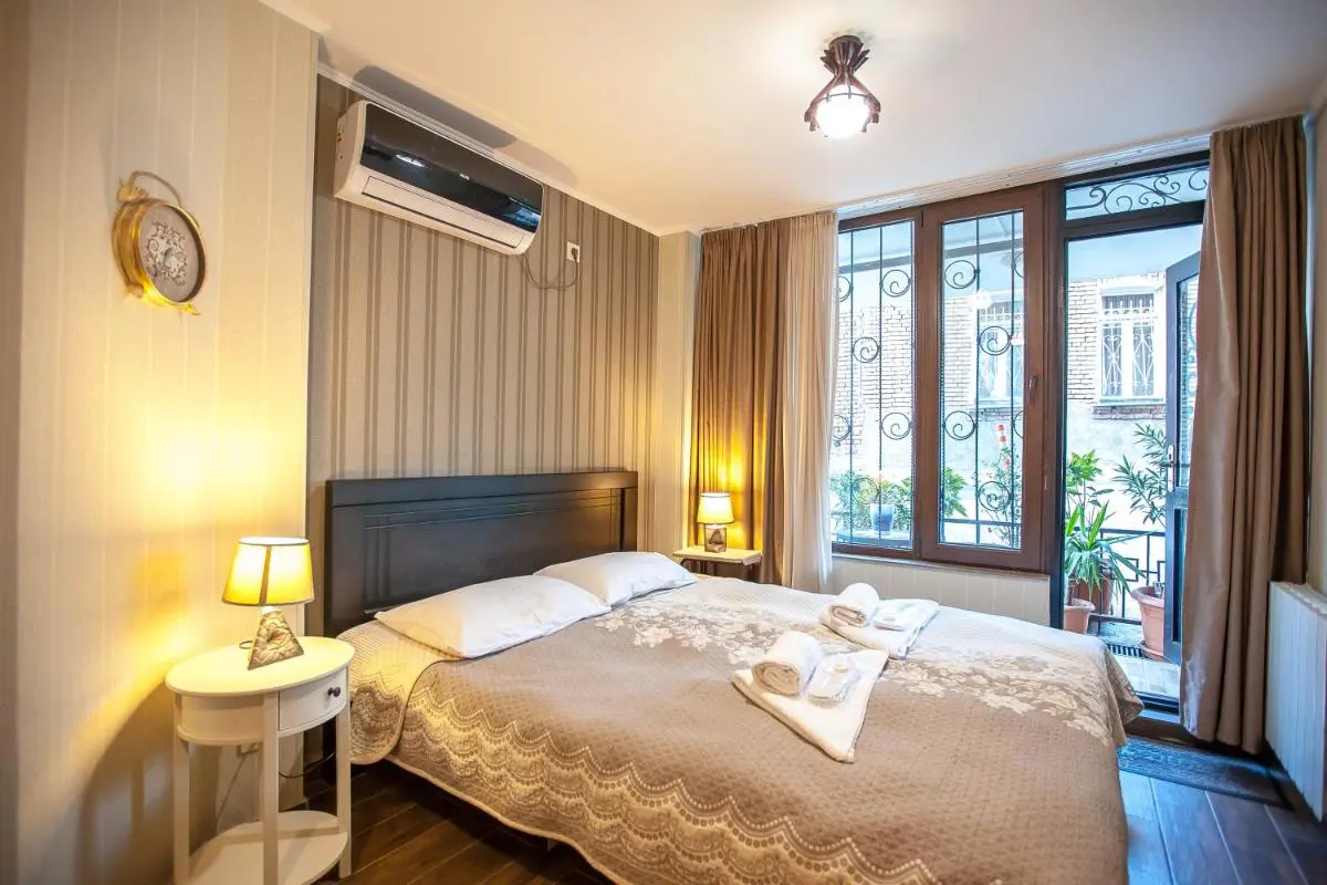 Image 2 of Apartment on L.Meskhishvili Turn