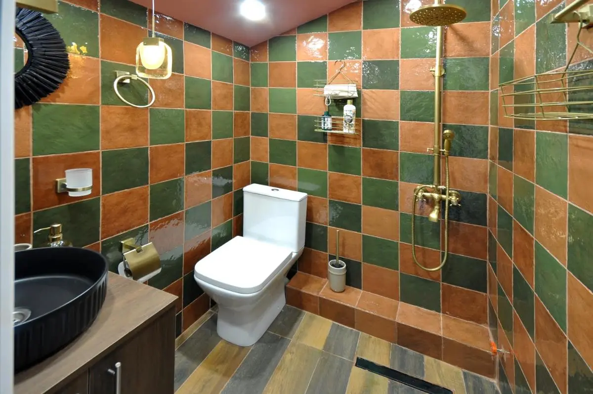 Image 2 of BFG Suites Leselidze