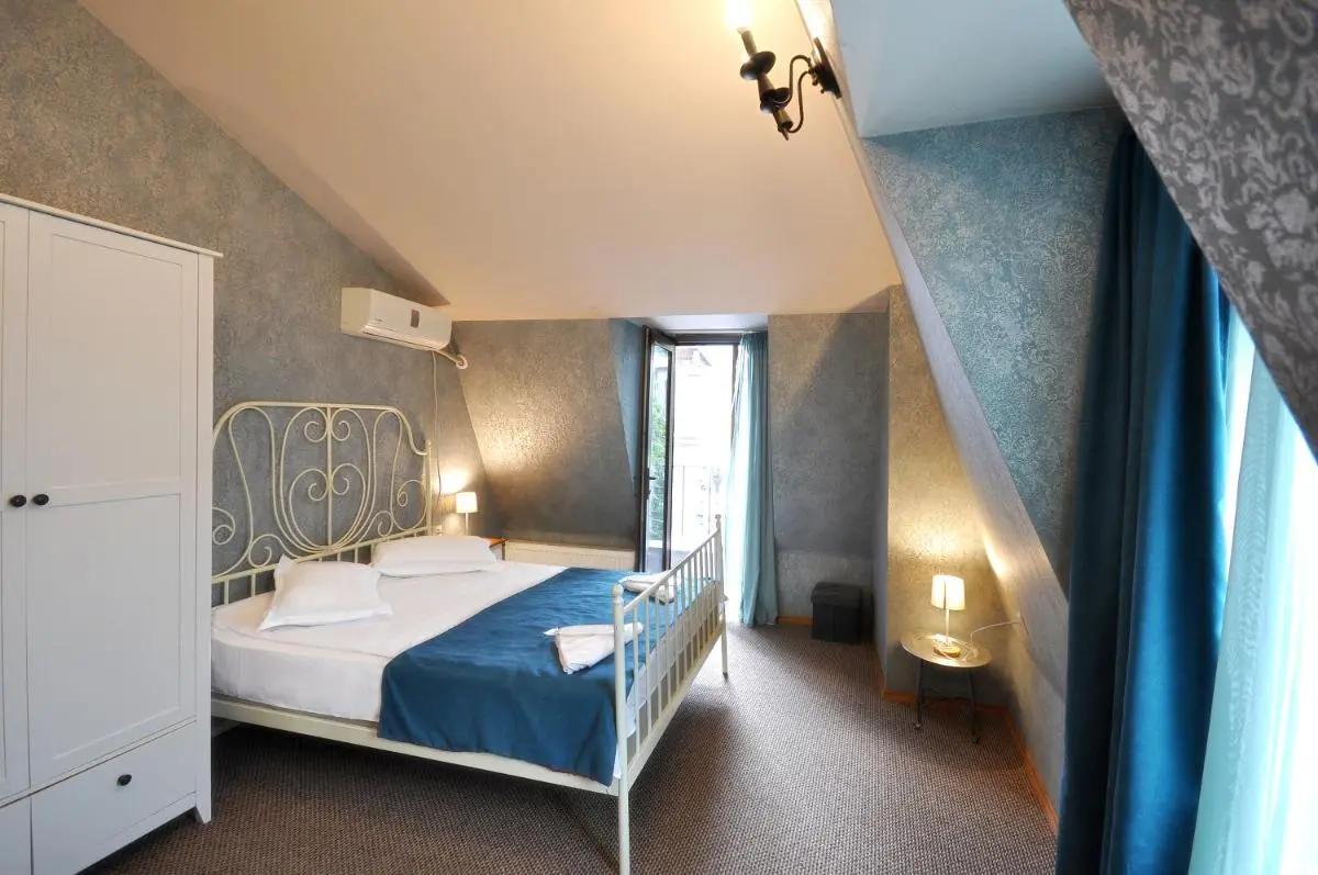 Image 1 of BFG Suites Leselidze