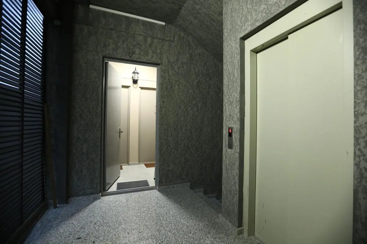 Image 5 of Brick House