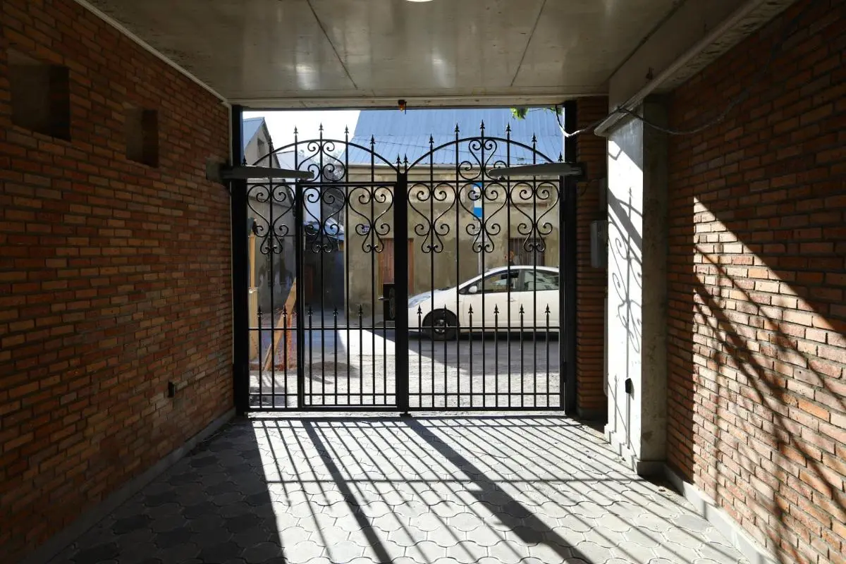 Image 4 of Brick House