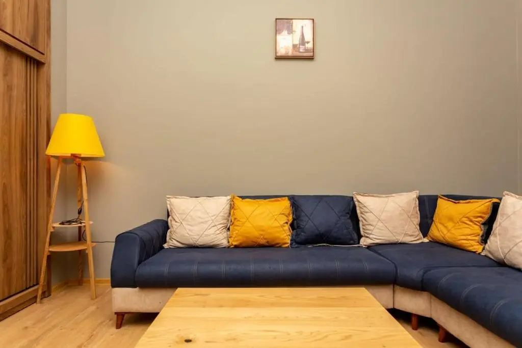 Image of Central 2BR Apt with Balconies – By Wehost
