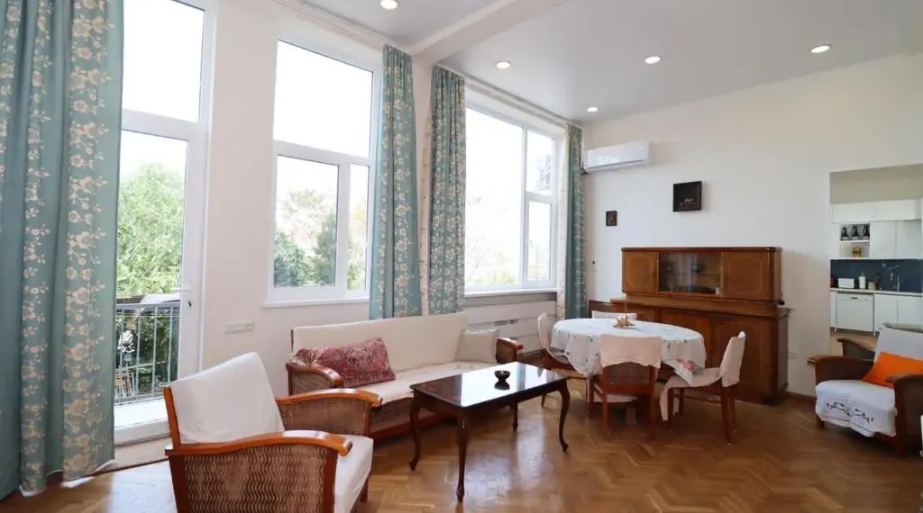 Image of City Center Charm Family Apartment – By Wehost