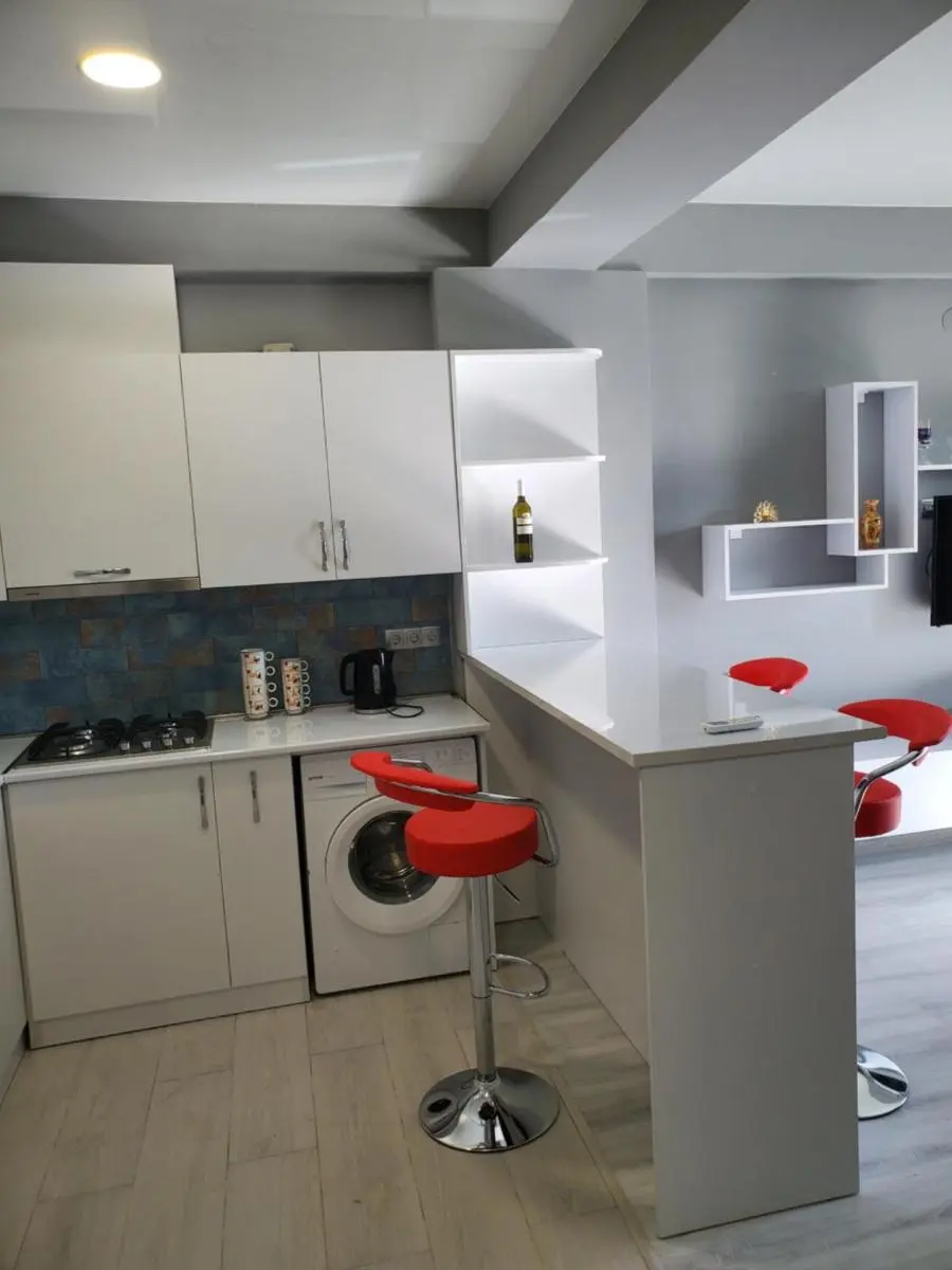 Image 3 of Cozy 1-bedroom unit in Tbilisi, with amazing view