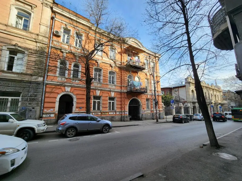 Image of Cozy Apartment in Old Tbilisi