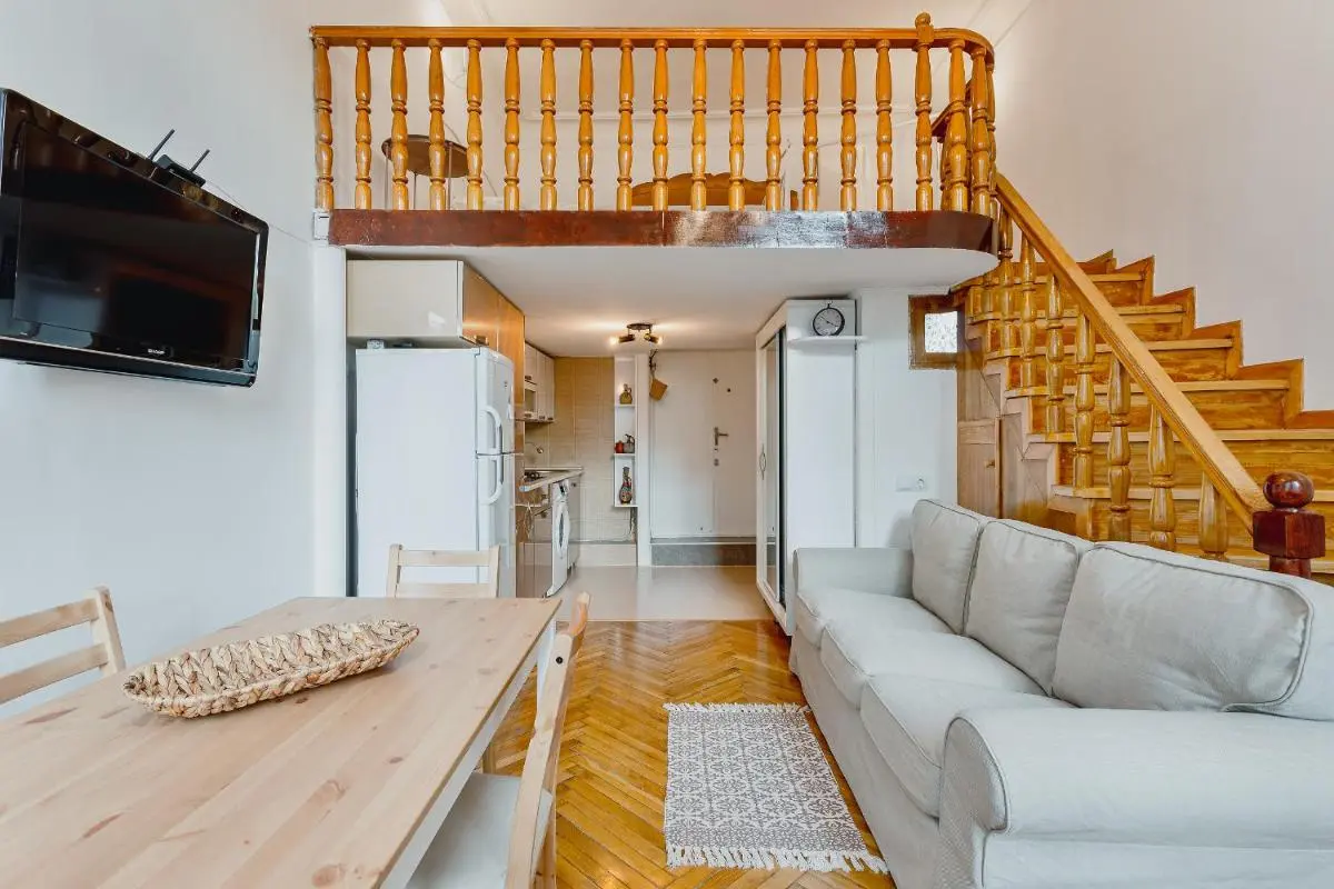 Image 2 of Cozy Home