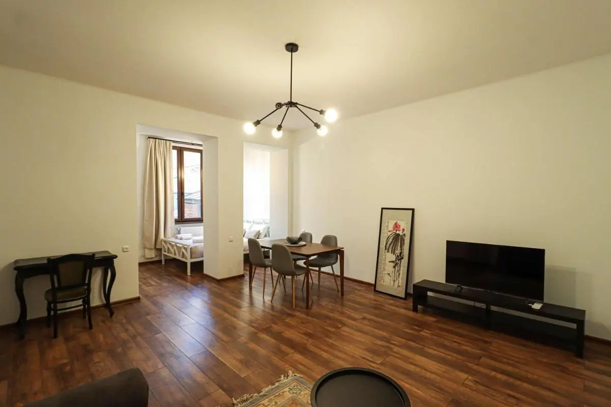 Image 5 of Cozy Vera Apt – By Wehost