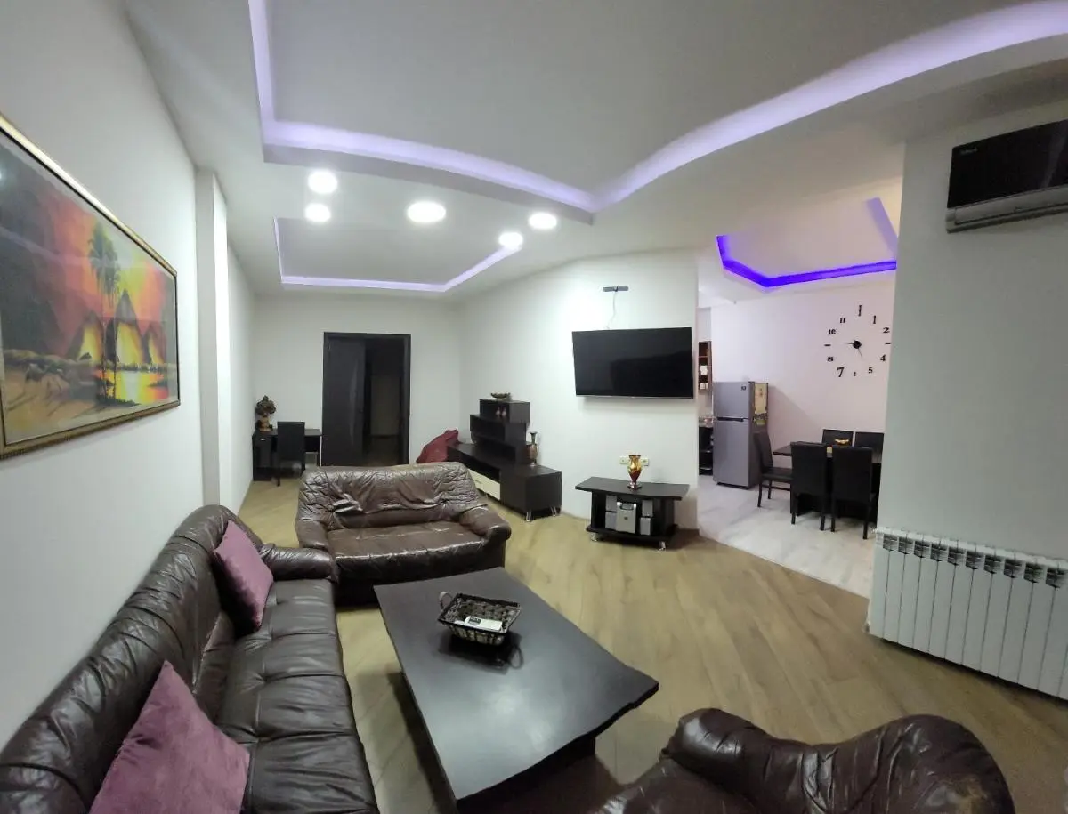 Image 4 of Cozy & Sweet Home