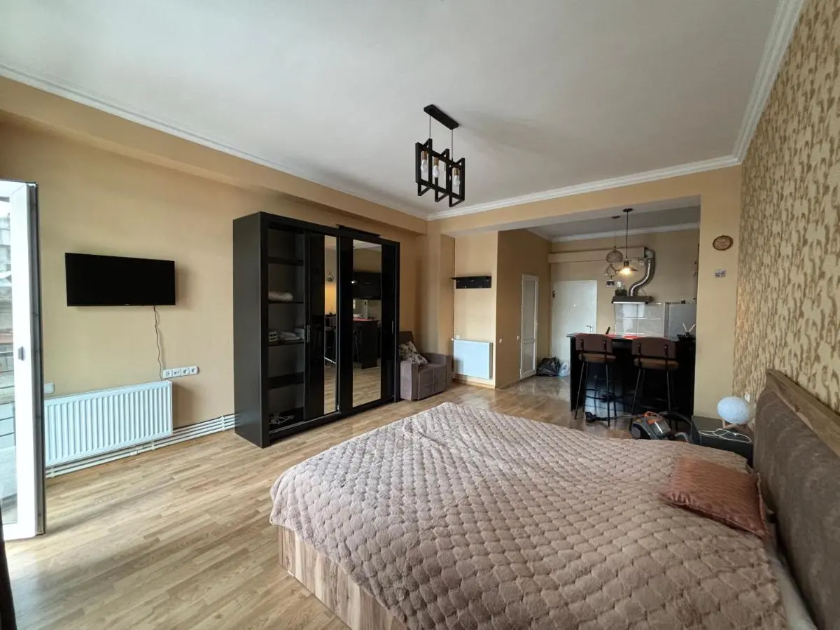 Image 5 of Cozy apartment near Metro