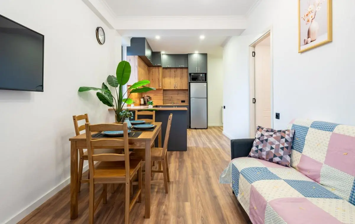 Image 2 of Gabri & Eli