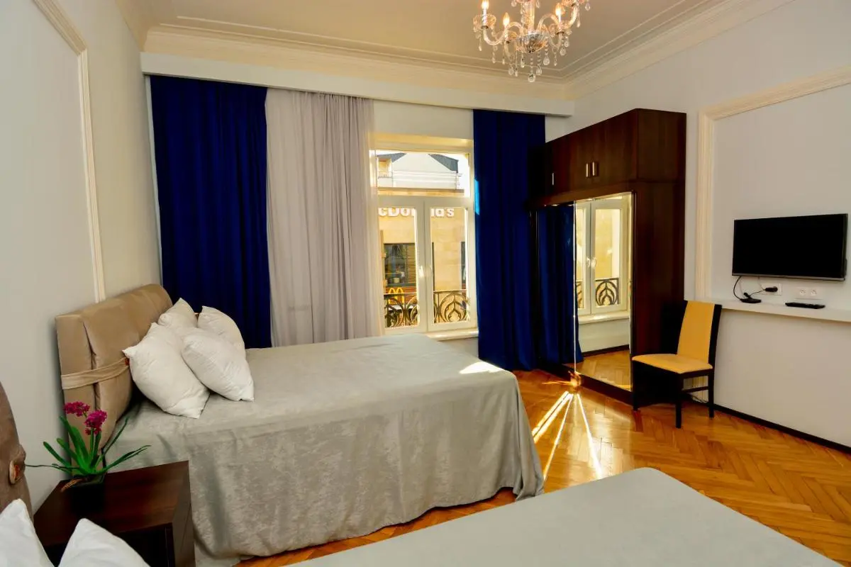 Image 4 of Gio’s Apartment